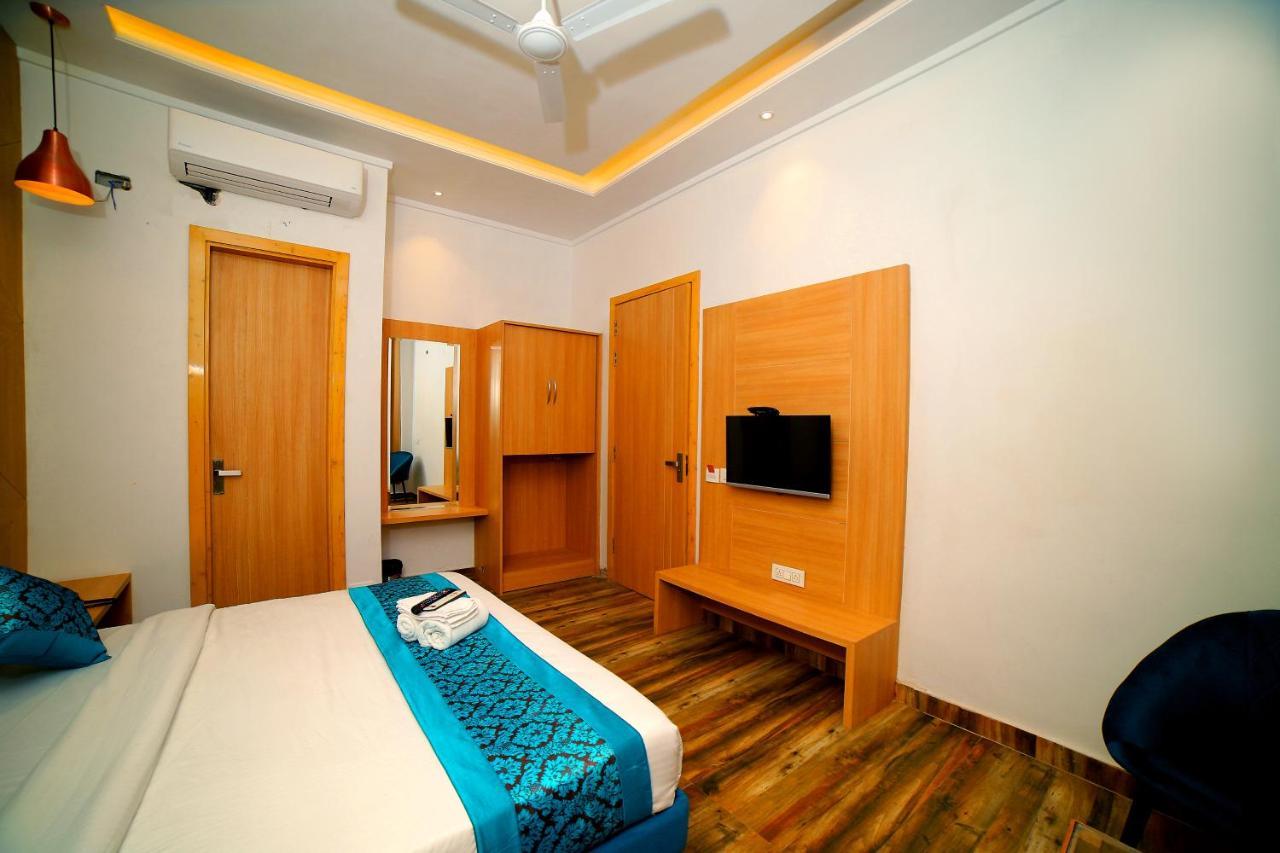 Hotel Diamond View Amritsar Exterior photo