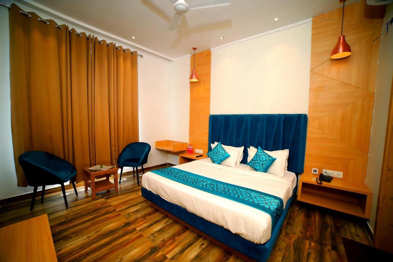 Hotel Diamond View Amritsar Exterior photo